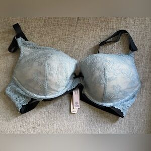 Ice blue Victorias Secret push up bra 36C.